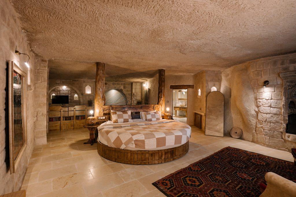 cavesuites (1)